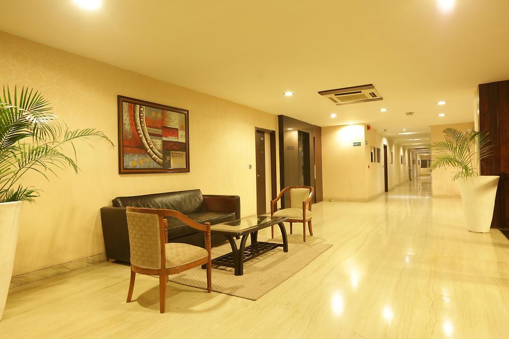 Hotel Corporate Regency Nueva Delhi Exterior foto